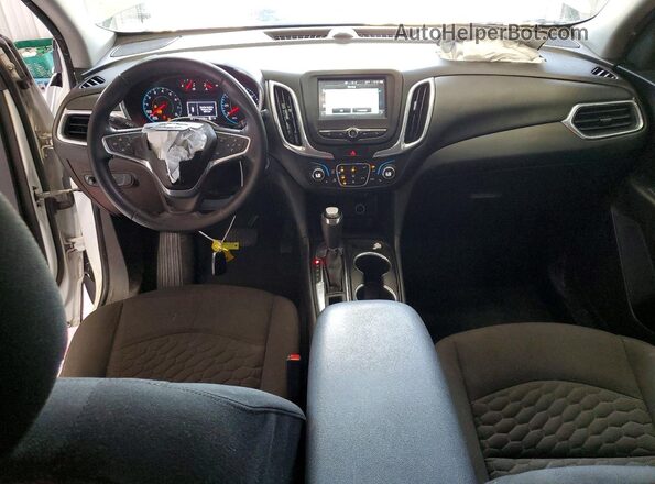3GNAXJEV8JS502508 2018 CHEVROLET EQUINOX White Widok deski rozdzielczej
