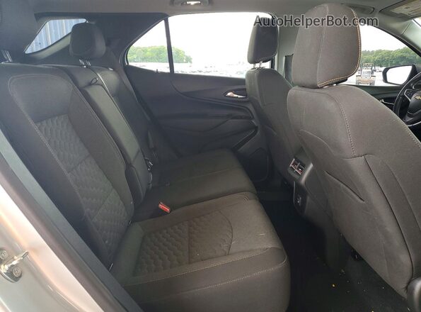 3GNAXKEV7MS179319 2021 CHEVROLET EQUINOX Серебряный Вид задней части салона