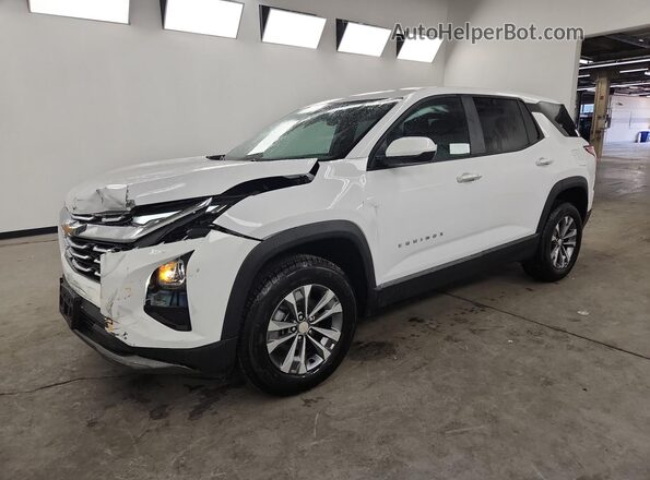 3GNAXPEGXTL446847 2026 CHEVROLET EQUINOX White 360 interior view