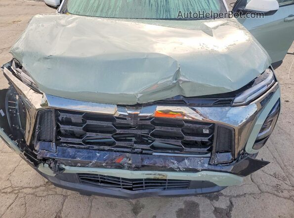3GNAXSEG8TL142550 2026 CHEVROLET EQUINOX Green Vista del compartimento del motor