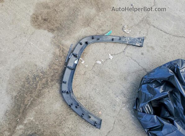 3GNAXSEG8TL142550 2026 CHEVROLET EQUINOX Green Vista de la etiqueta del VIN