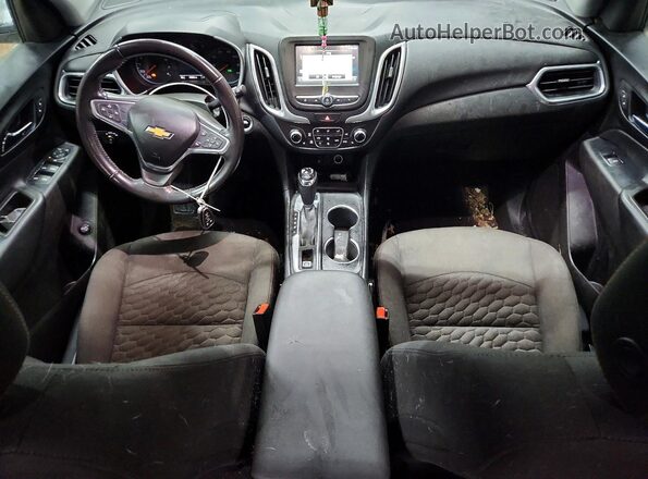 3GNAXSEV2JS596701 2018 CHEVROLET EQUINOX Silver Вид панелі приладів