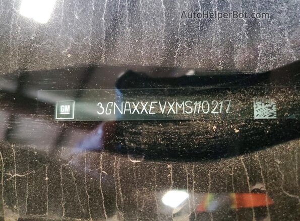 3GNAXXEVXMS110217 2021 CHEVROLET EQUINOX Black Widok komory silnika