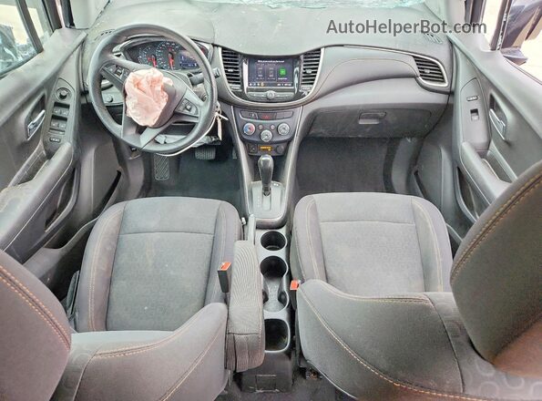 3GNCJKSB3LL125576 2020 CHEVROLET TRAX Черный Вид панели приборов