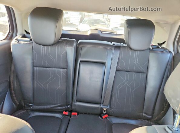 3GNCJLSB1JL326900 2018 CHEVROLET TRAX Blue Вид задніх сидінь