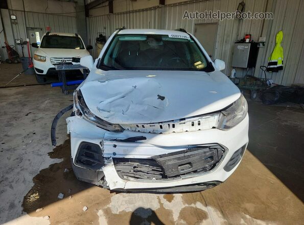 3GNCJLSB2HL257127 2017 CHEVROLET TRAX White Front view