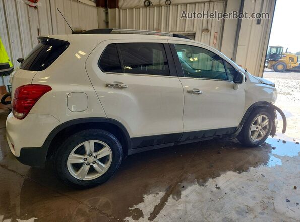 3GNCJLSB2HL257127 2017 CHEVROLET TRAX White Rear right