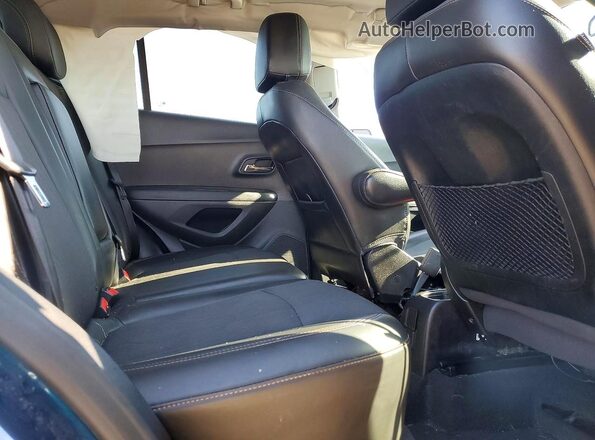 3GNCJLSB3KL242837 2019 CHEVROLET TRAX Blue Widok wnętrza z tyłu