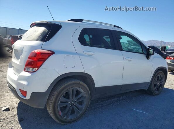 3GNCJLSB3LL229359 2020 CHEVROLET TRAX Белый Задняя правая четверть