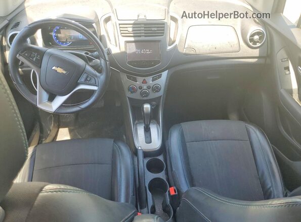 3GNCJLSB8GL247586 2016 CHEVROLET TRAX Silver Вид панелі приладів