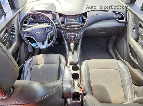 3GNCJLSB8HL190923 2017 CHEVROLET TRAX Black Vista del salpicadero
