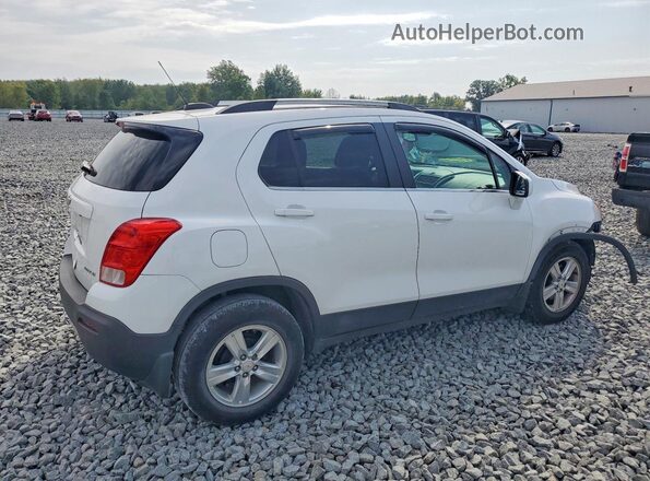3GNCJLSB9GL144032 2016 CHEVROLET TRAX White Trasero derecho
