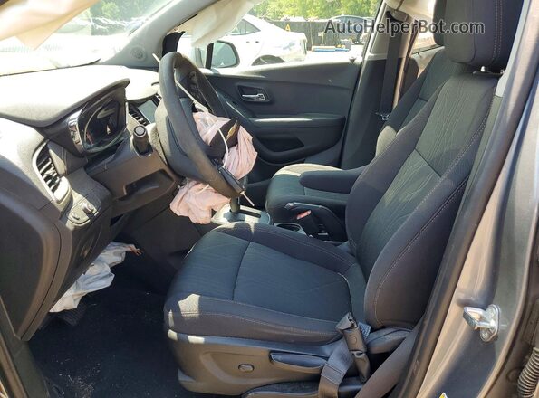3GNCJPSB5LL129576 2020 CHEVROLET TRAX Silver Widok wnętrza z przodu