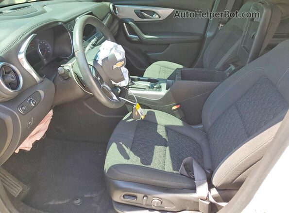 3GNKBCRS0MS547509 2021 CHEVROLET BLAZER White Vista interior delantera
