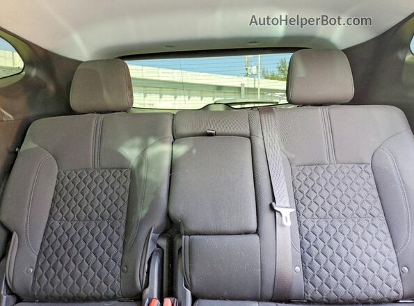 3GNKBCRS0MS547509 2021 CHEVROLET BLAZER White Vista de los asientos traseros