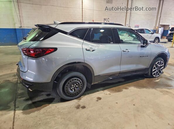 3GNKBERSXSS238395 2025 CHEVROLET BLAZER Серебряный Задняя правая четверть