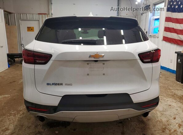 3GNKBHR41SS233511 2025 CHEVROLET BLAZER Белый Вид сзади