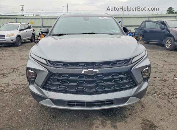 3GNKBHR42SS271085 2025 CHEVROLET BLAZER Gray Front view