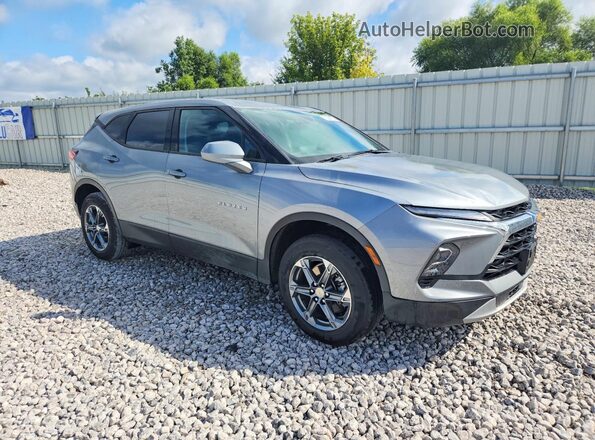 3GNKBHR49SS239623 2025 CHEVROLET BLAZER Gray წინა მარჯვენა