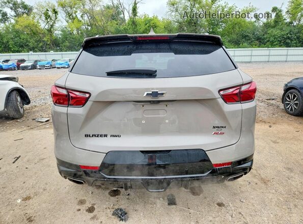 3GNKBKRS9MS573097 2021 CHEVROLET BLAZER Beige Vista trasera