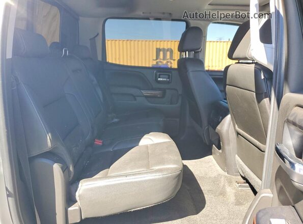 3GTU2NEC7JG264132 2018 GMC SIERRA Silver უკანა სავარძლების ხედი
