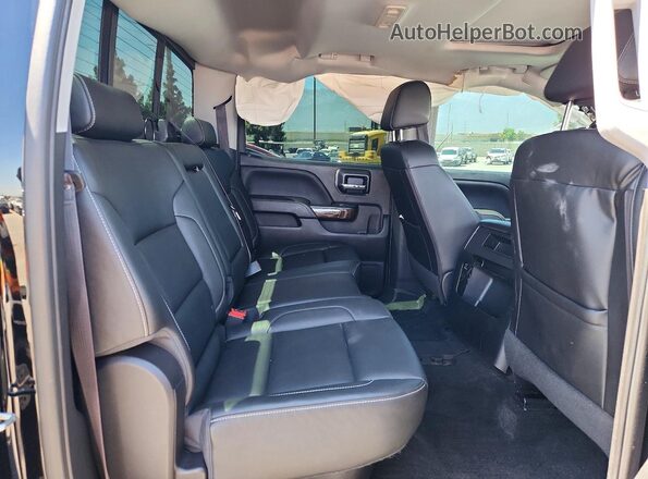 3GTU2NEJXHG424657 2017 GMC SIERRA Black Widok tylnych siedzeń