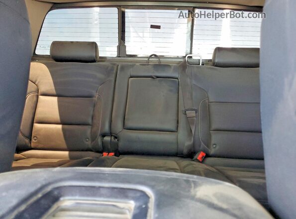 3GTU2NER0JG257754 2018 GMC SIERRA White Հետևի նստատեղերի տեսք