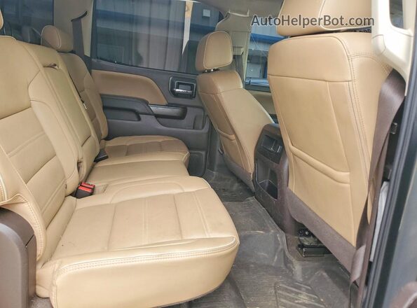3GTU2PEJ5JG217899 2018 GMC SIERRA Gray Widok tylnych siedzeń