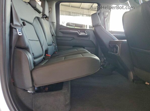 3GTUUDED0RG197611 2024 GMC SIERRA White Widok wnętrza z tyłu