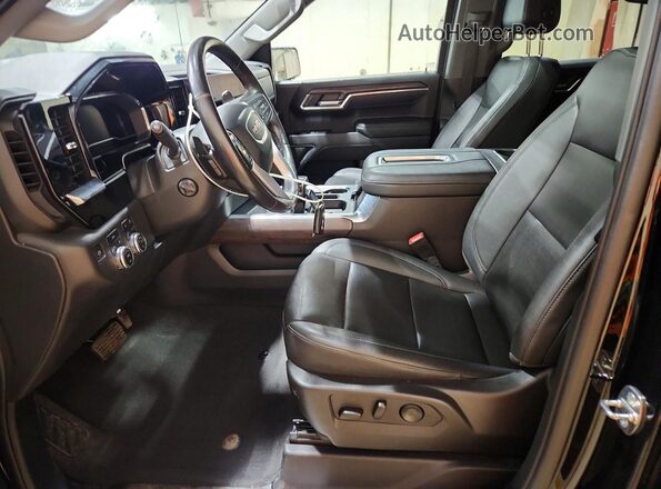 3GTUUDED6NG657591 2022 GMC SIERRA Black Front interior view