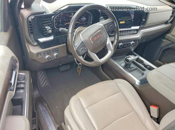 3GTUUDED6RG200494 2024 GMC SIERRA Черный Вид панели приборов
