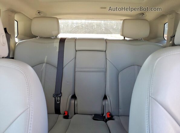 3GYFNEE35GS578510 2016 CADILLAC SRX Серебряный Вид задних сидений