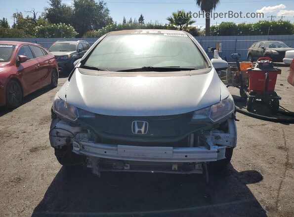 3HGGK5G50HM703535 2017 HONDA FIT Белый Вид спереди
