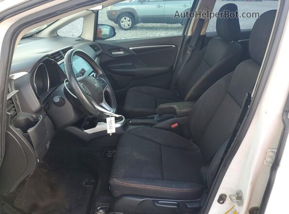3HGGK5G63LM704535 2020 HONDA FIT White Սալոնի դիմացի տեսք