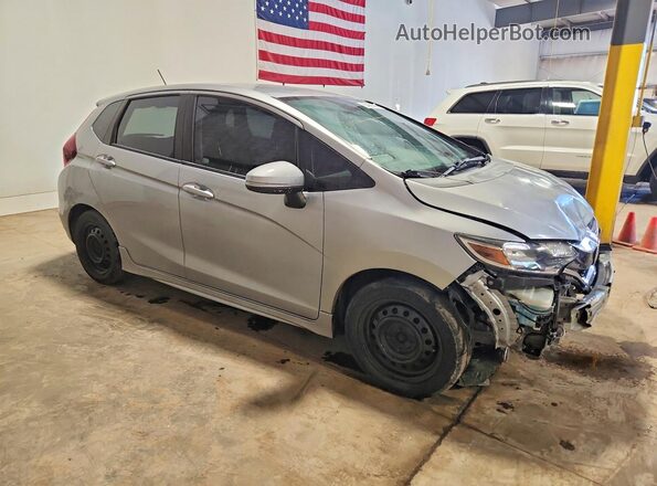 3HGGK5G65JM700791 2018 HONDA FIT Silver Front right