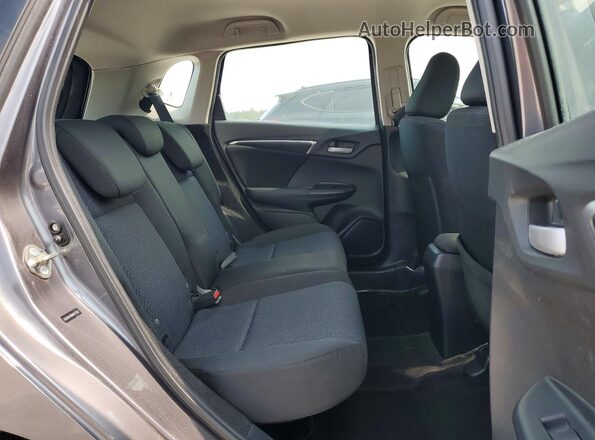 3HGGK5H46KM747262 2019 HONDA FIT Gray Вид задньої частини салону