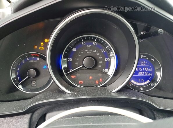 3HGGK5H56HM709631 2017 HONDA FIT Silver Vista del cuadro de instrumentos
