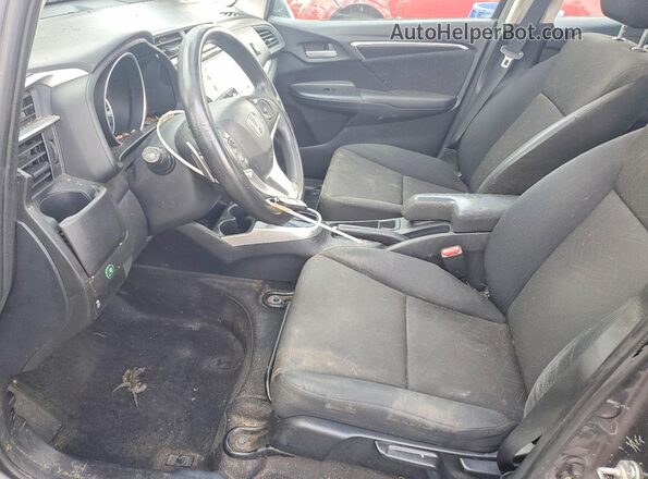 3HGGK5H79HM703162 2017 HONDA FIT Серый Вид салона спереди