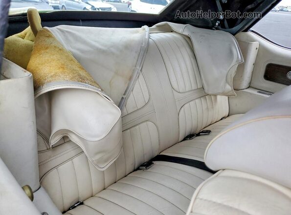 3J67K2M221500 1972 OLDSMOBILE CUT Синий Вид задних сидений