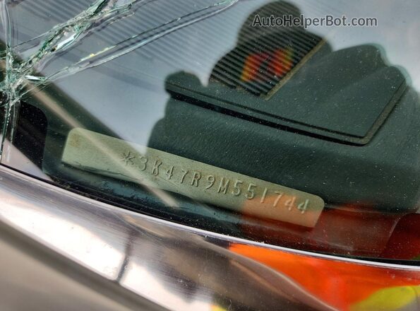 3K47R9M551744 1979 OLDSMOBILE CUTLAS Двухцветный Вид подкапотного пространства