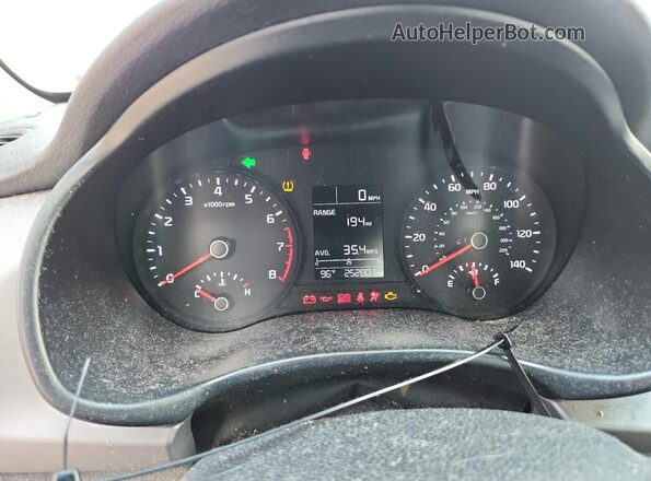 3KPA24AB2JE058299 2018 KIA RIO Silver Instrument cluster view