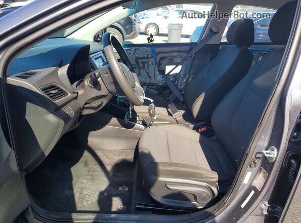 3KPC24A31KE087828 2019 HYUNDAI ACCENT Синий Вид салона спереди