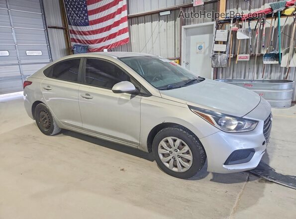 3KPC24A32KE069726 2019 HYUNDAI ACCENT Silver Передня права чверть