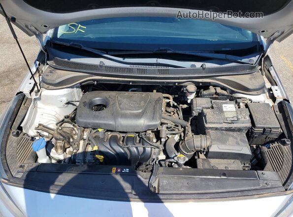 3KPC24A33KE083456 2019 HYUNDAI ACCENT Silver Սալոնի հետևի տեսք