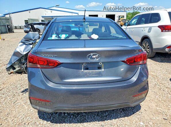 3KPC24A3XKE079985 2019 HYUNDAI ACCENT Silver Widok z tyłu