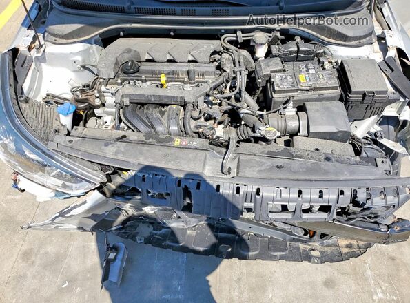 3KPC24A64NE174413 2022 HYUNDAI ACCENT Silver Вид задньої частини салону