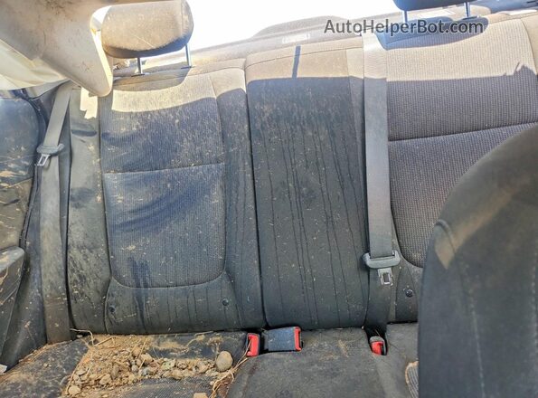 3KPC24A67NE163549 2022 HYUNDAI ACCENT Silver Vista de los asientos traseros