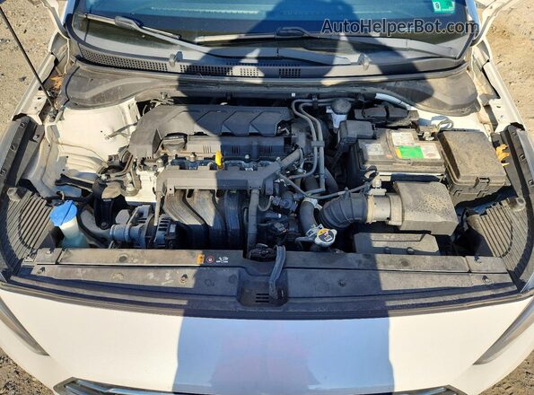 3KPC24A68LE121565 2020 HYUNDAI ACCENT White უკანა სალონის ხედი