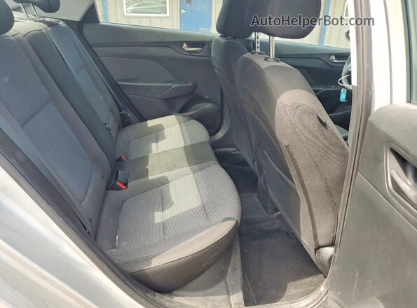 3KPC34A68NE189882 2022 HYUNDAI ACCENT Silver Вид задніх сидінь