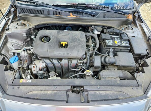 3KPF24AD0NE455006 2022 KIA FORTE Gray Widok wnętrza z tyłu